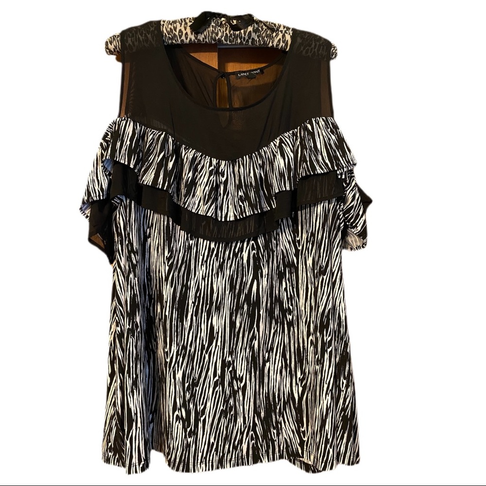 Lane Bryant Size 26/28 Cold Shoulder Zebra Print